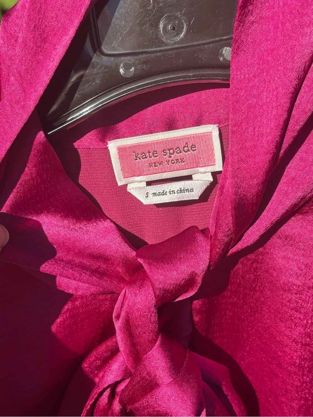kate spade Fuchsia Satin bow neck Cap Sleeve Blouse vibrant career chic office